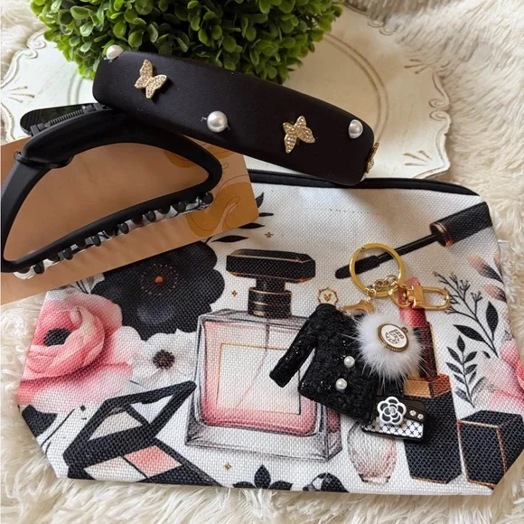 Accessory bundle- embellished hair accessories and makeup bag and purse charm - Picture 3 of 7